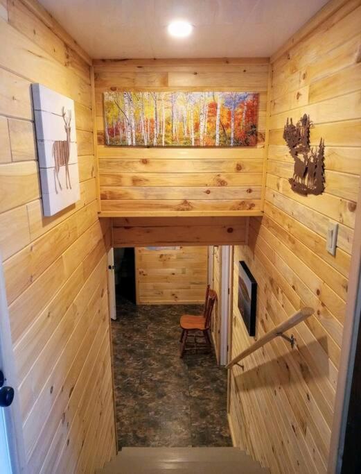 Family Friendly Cottage ☆Walking Distance To Beach ليونز هيد المظهر الخارجي الصورة